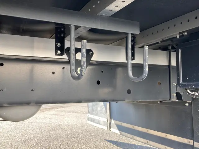 日野 レンジャー 2PG-FD2ABG(2WD)の写真13