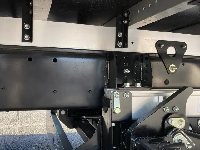 日野 レンジャー 2KG-FD2ABG(2WD)の写真16