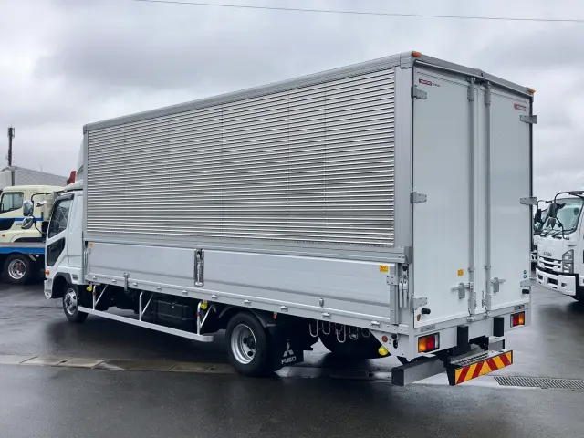 三菱 ファイター 2KG-FK65F(2WD)の写真4