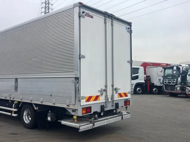 いすゞ フォワード 2RG-FRR90T2(2WD)の写真14