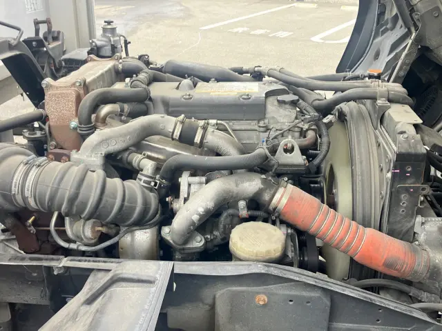 いすゞ フォワード 2RG-FRR90T2(2WD)の写真20