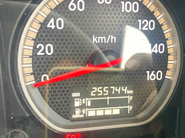 いすゞ フォワード 2RG-FRR90T2(2WD)の写真24