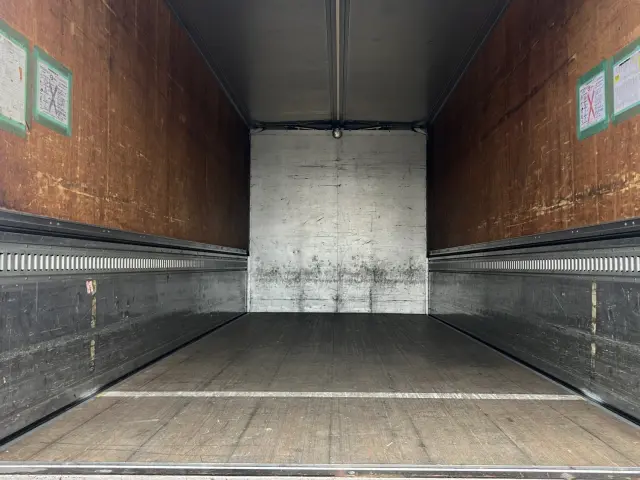 日野 レンジャー SKG-FC9JLAP(2WD)の写真9