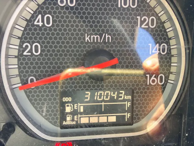 いすゞ フォワード 2RG-FRR90S2(2WD)の写真21