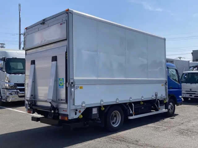 三菱 キャンター 2RG-FEB50(2WD)の写真3