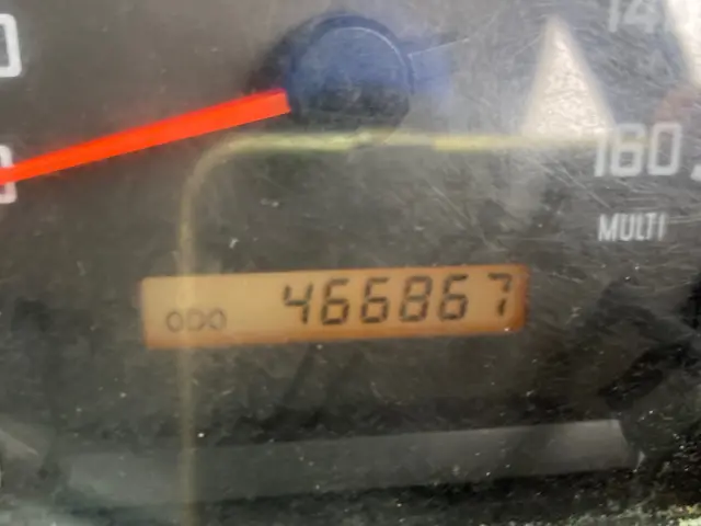 いすゞ フォワード TKG-FRR90T2(2WD)の写真24