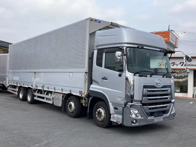 ＵＤ クオン 2PG-CG5CA(8x4)の写真2