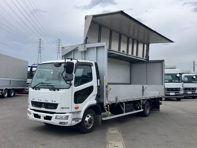 三菱 ファイター TKG-FK71F(2WD)の写真1