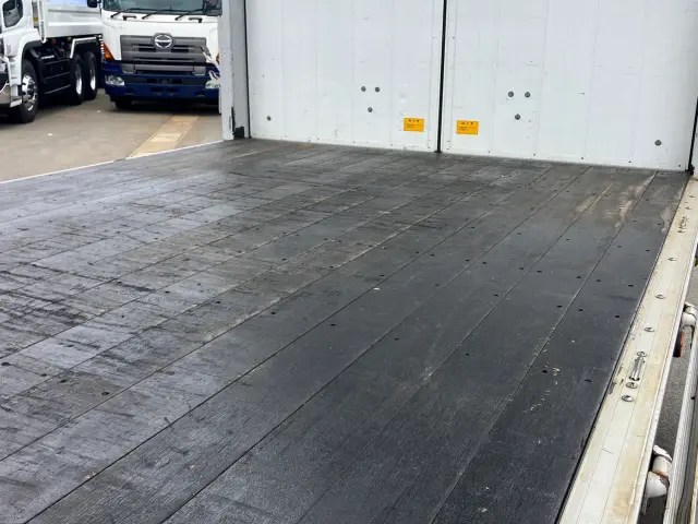 三菱 ファイター TKG-FK71F(2WD)の写真12