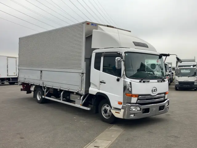 ＵＤ コンドル TKG-MK38L(2WD)の写真2