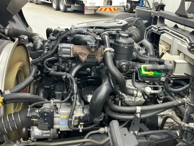 ＵＤ コンドル TKG-MK38L(2WD)の写真16