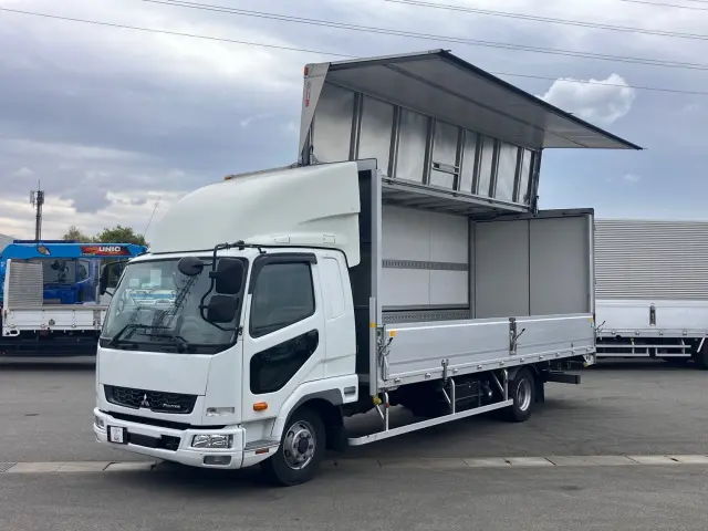 三菱 ファイター 2KG-FK65F(2WD)の写真1