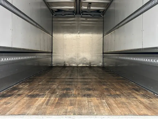 三菱 ファイター 2KG-FK65F(2WD)の写真10