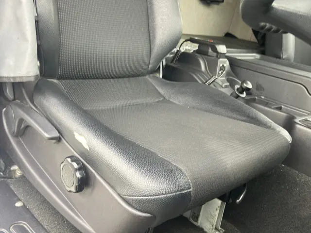 三菱 ファイター 2KG-FK65F(2WD)の写真18