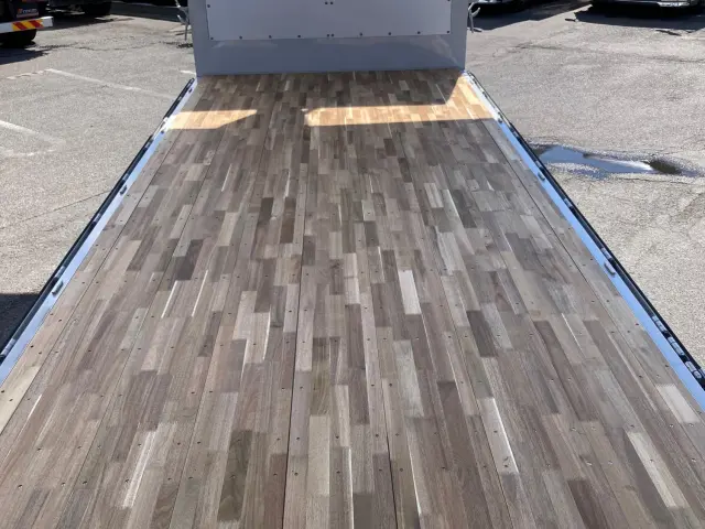 日野 プロフィア 2DG-FW1AHC(8x4)の写真11