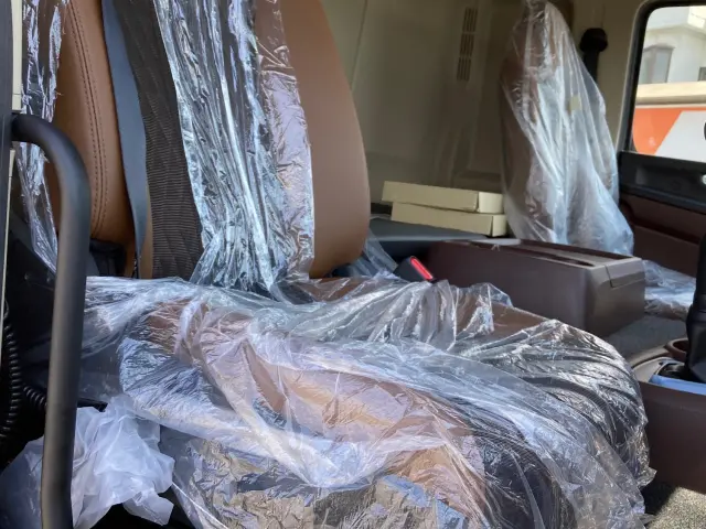 日野 プロフィア 2DG-FW1AHC(8x4)の写真18