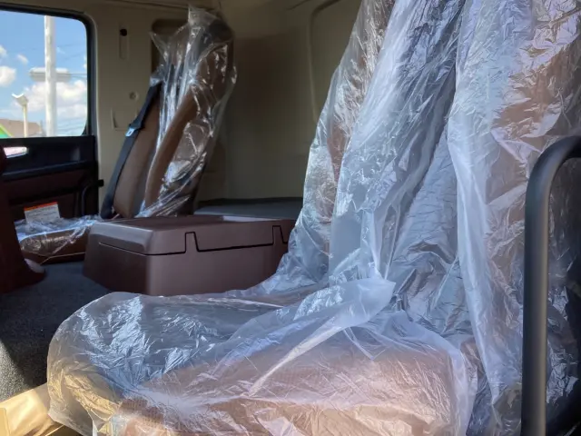 日野 プロフィア 2DG-FW1AHC(8x4)の写真19