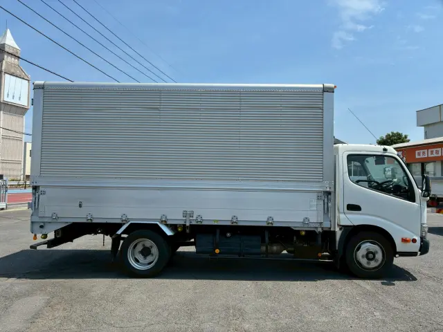 トヨタ ダイナ TPG-XZU655(2WD)の写真8