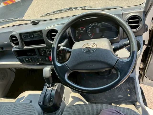 トヨタ ダイナ TPG-XZU655(2WD)の写真20