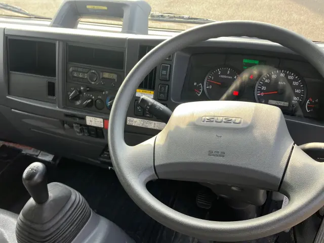 いすゞ エルフ 2RG-NPR88AN(2WD)の写真20