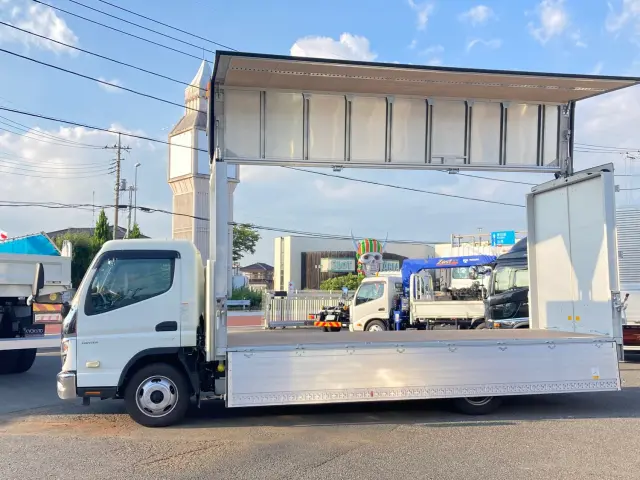 三菱 キャンター 2RG-FEB50(2WD)の写真5