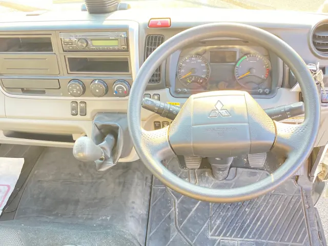 三菱 キャンター 2RG-FEB50(2WD)の写真20