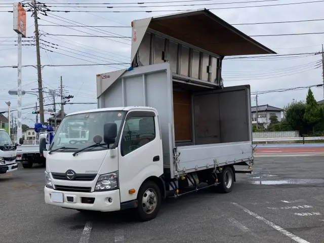日野 デュトロ TKG-XZU712M(2WD)の写真1