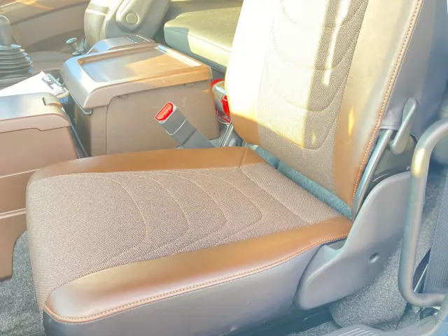 いすゞ ギガ 2PG-CYJ77D(8x4)の写真19