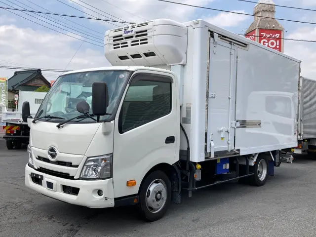 日野 デュトロ 2RG-XZU710M(2WD)の写真1
