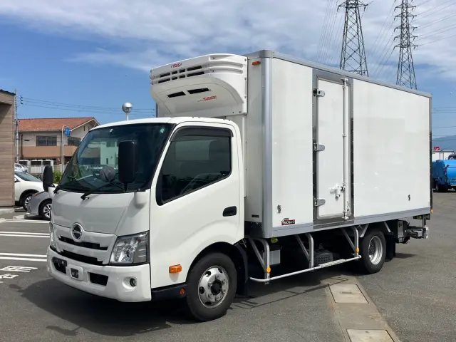 日野 デュトロ 2RG-XZU712M(2WD)の写真1