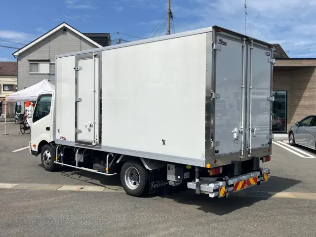 日野 デュトロ 2RG-XZU712M(2WD)の写真4