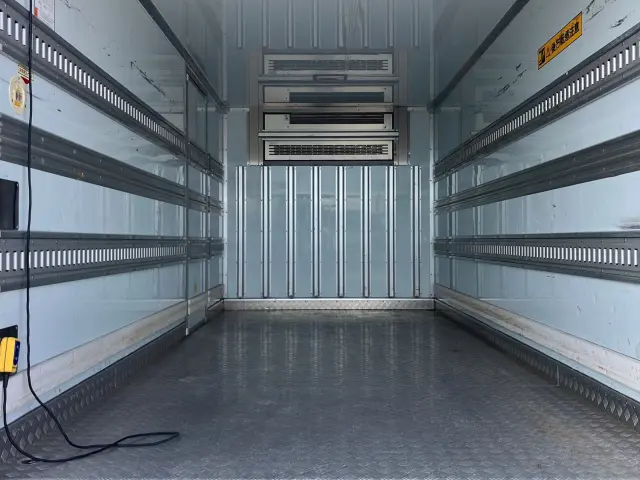 日野 デュトロ 2RG-XZU712M(2WD)の写真8