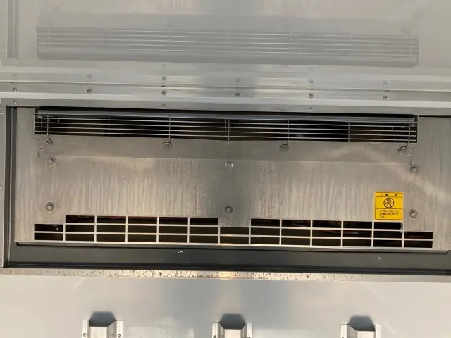 三菱 キャンター 2RG-FBAV0(2WD)の写真10