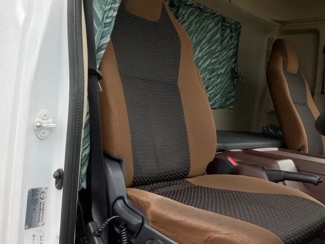 日野 レンジャー 2KG-FD2ABG(2WD)の写真16