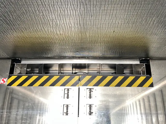 日野 プロフィア QKG-FR1EXBG(6x2)の写真10