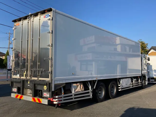 日野 プロフィア 2DG-FR1AHJ(6x2)の写真3