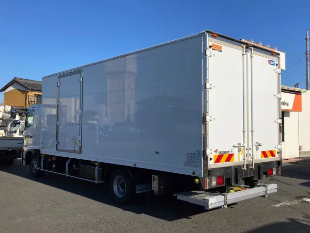 日野 レンジャー 2KG-FD2ABA(2WD)の写真4