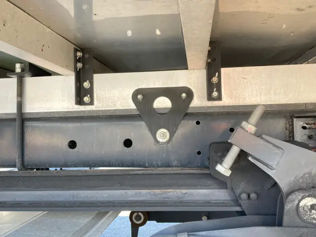 日野 レンジャー 2KG-FD2ABA(2WD)の写真15