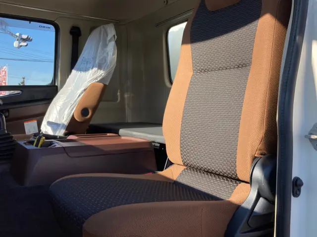 日野 レンジャー 2KG-FD2ABA(2WD)の写真20