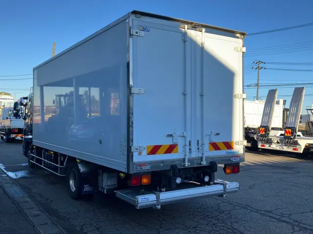 UD コンドル TKG-MK38L(2WD)の写真12