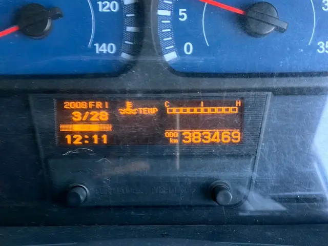 UD コンドル TKG-MK38L(2WD)の写真22