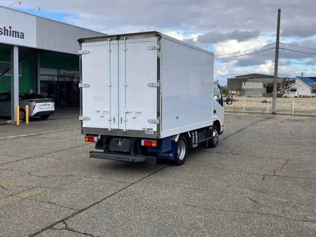 日野 デュトロ 2RG-XZC605M(2WD)の写真3