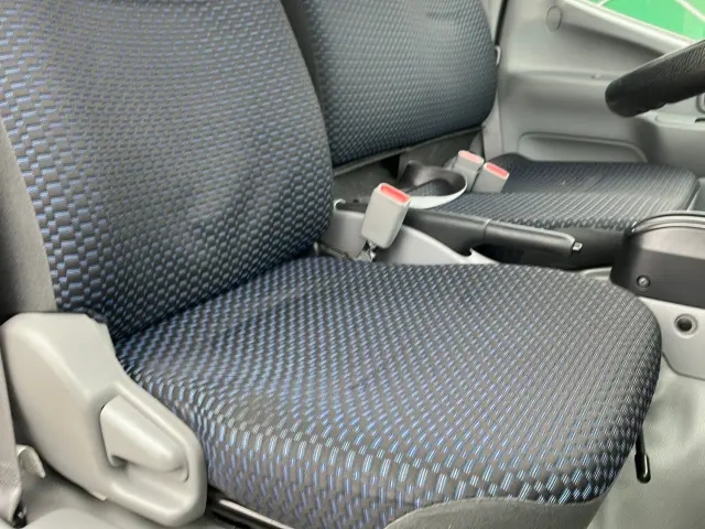 日野 デュトロ 2RG-XZC605M(2WD)の写真16