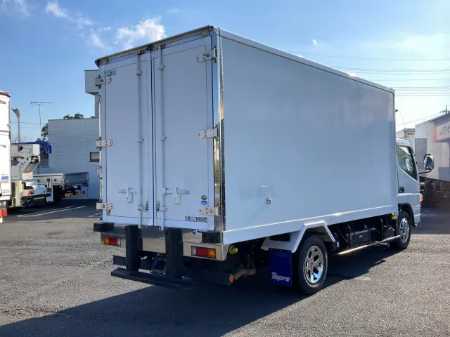 三菱 キャンター TPG-FEA50(2WD)の写真3