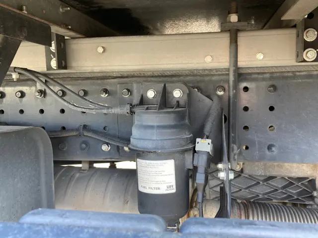 三菱 キャンター TPG-FEA50(2WD)の写真12