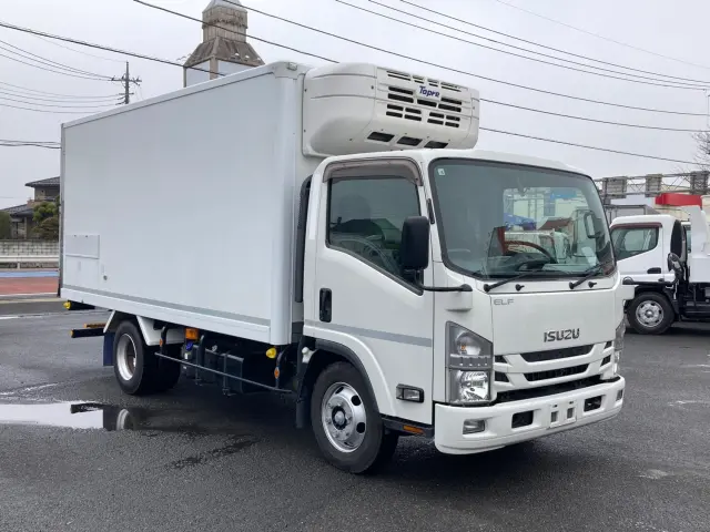 いすゞ エルフ 2RG-NPR88AN(2WD)の写真2