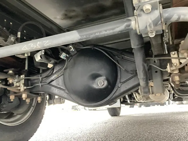 いすゞ エルフ 2RG-NPR88AN(2WD)の写真13