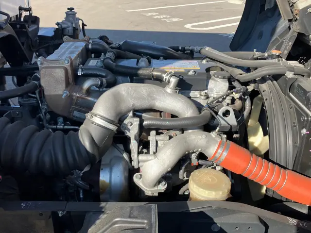 いすゞ フォワード 2PG-FRR90S2(2WD)の写真18