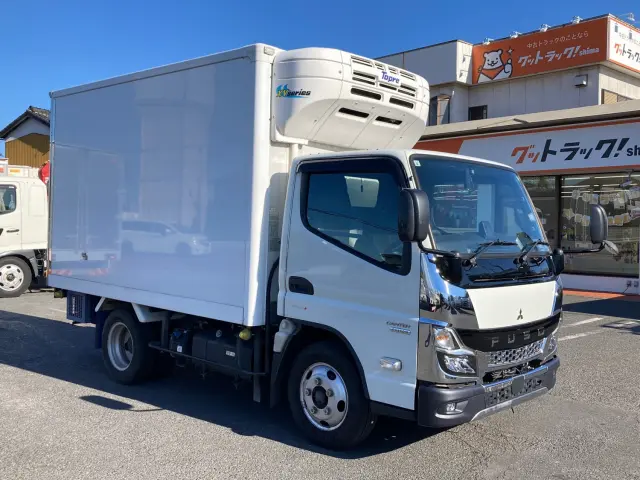 三菱 キャンター 2PG-FBAV0(2WD)の写真2