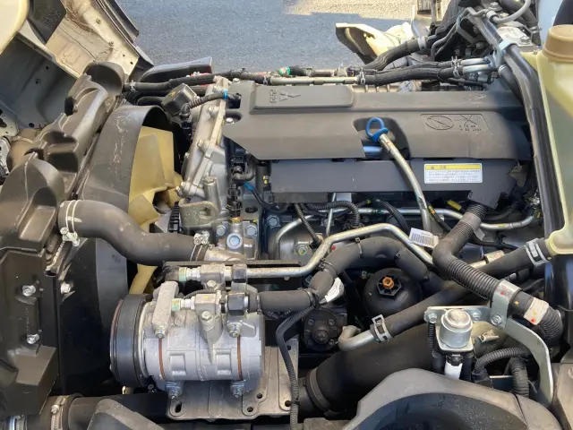 三菱 キャンター 2PG-FBAV0(2WD)の写真14